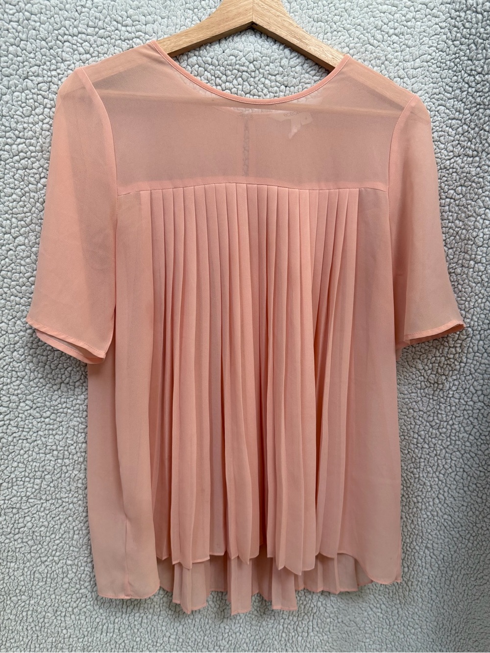 BCBGeneration Blush Pink Pleated Sheer Chiffon Blouse Top Size S